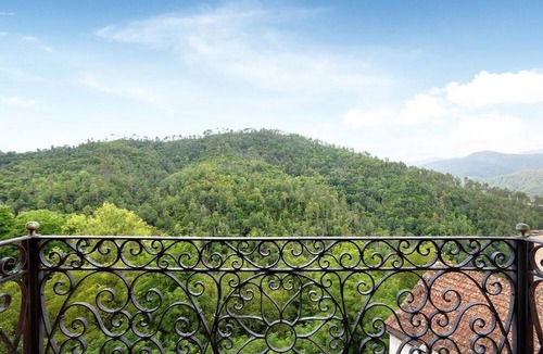 Bracelli House | Near the 5Terre, apartment located inside the Palazzo Ravaschieri.