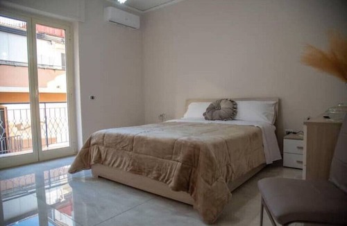 Poggiomarino Apartment | Campania Apartment Vesuvio Comfort - 150m station - 5km Pompeii
