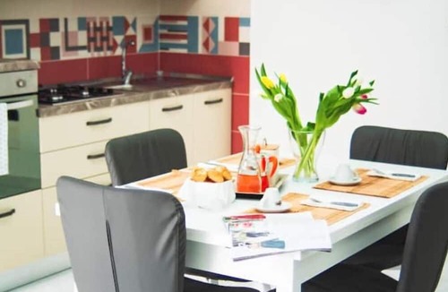 Naples City Centre Apartment | The House of Art