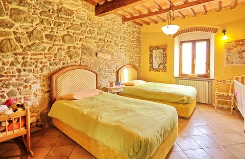 Lucignano Villa | Villa Poggiospinoso - Holiday Country villa with swimming pool in Lucignano, Valdichiana, Tuscany