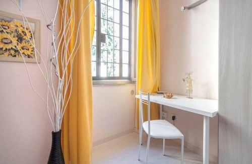 Pigneto House | Home in Pigneto near metro stop. CIN IT058091C2G4Z6CY9C CIR 058091-LOC-18648