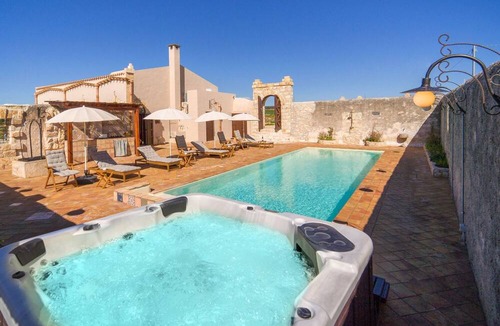 Menfi House | Villa Mamma Emma by Interhome