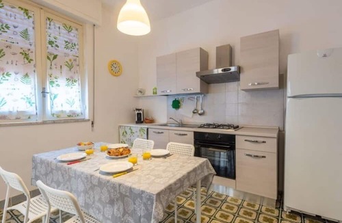 Nave Villa | Villa in Marina Di Ragusa with 5 bedrooms sleeps 10