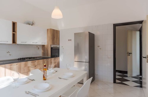 Aci Catena House | Olive Villa with Garden by Wonderful Italy