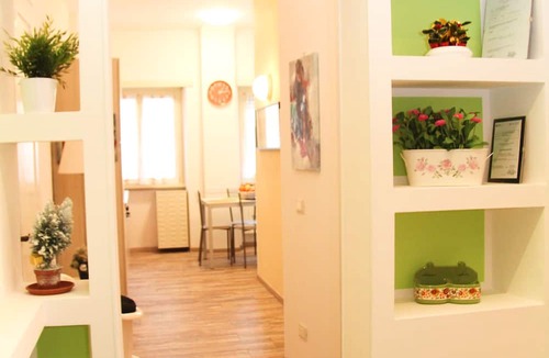 Appio Latino Apartment | Holiday Apartment Maison Velia in San Giovanni Colli Albani Appio Latino district