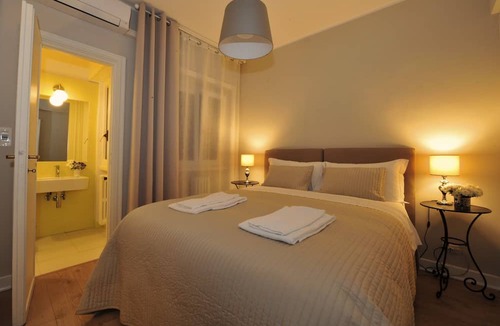 Vatican Apartment | A short walk from the Vatican Museums (3 minutes) and St. Peter Church.
