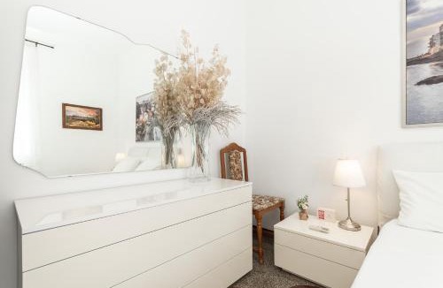 San Fruttuoso Apartment | Confortevole appartamento - 8 min centro città