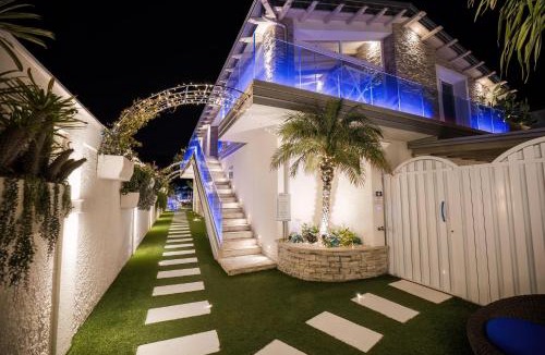Palmi Bed & Breakfast | Étoiles Luxury Guest House Resort