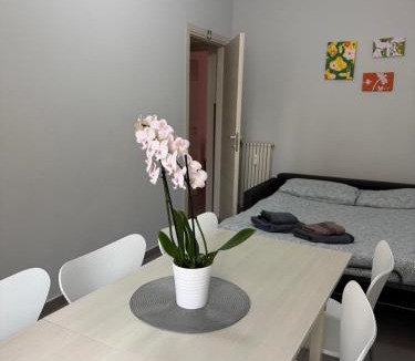 Pigneto Apartment | Roman Art Apartment - Metro C to Colosseum