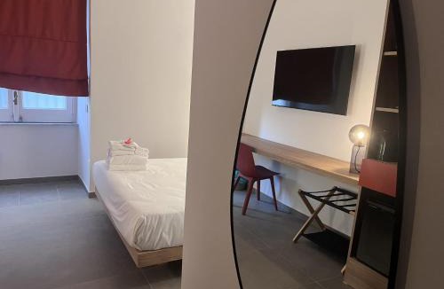 Vittorio Emanuele Bed & Breakfast | Rooms Around