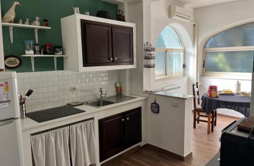 Mondello Villa | Villa del Limone , Mondello Via deucalione 18 ,via Miseno 18
