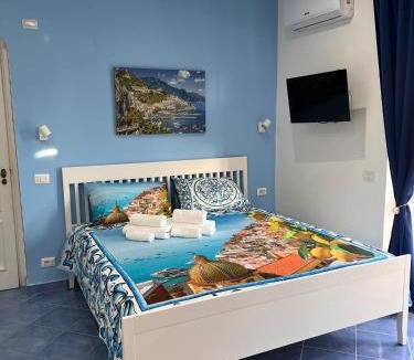 Piazza-Tralia-Pendolo Apartment | Villa Somma Apartments
