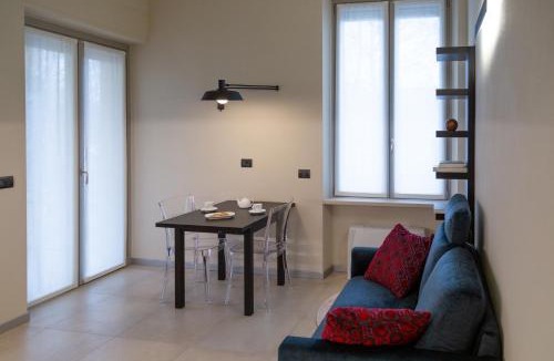 Novara Apartment | La Villa Viale Verdi