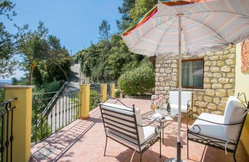 Camporosso Villa | Villa Monte Enrico - With Pool & Jacuzzi - Happy Rentals