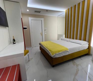 Qualiano Hotel | Hotel Smeraldo