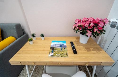 Raffo House | Via Venezia 32 Room