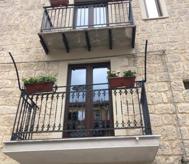 Petralia Soprana Bed & Breakfast | LA CASA DEL BORGO