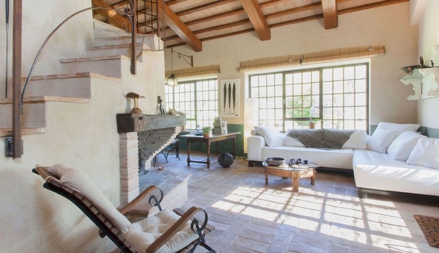 Private Villa with A/C, WIFI, private pool, TV, patio, pets allowed, panoramic view, parking