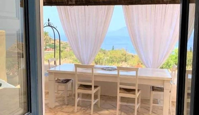 Villa Pollara Ovest, sea and sunset view