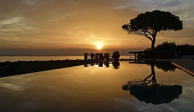 Villa Syracusia - Six Bedroom Villa, Sleeps 12