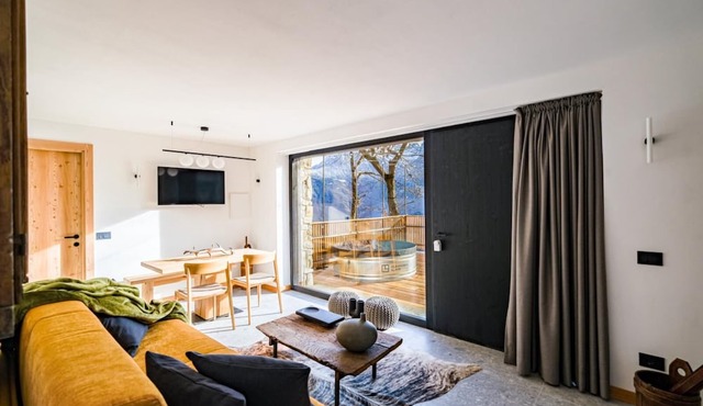 Vrbo Property in GORDONA