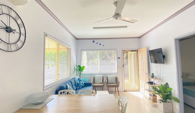 San Marco Villa 3 - Burrum Heads - Beachfront - 2BR - Pool in BURRUM HEADS