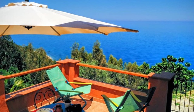 Terramare' Wohnung mit Wasserblick by Interhome