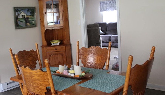 Rural Cabin along Swift Run River, ten minutes from Shenandoah National Park. in Stanardsville