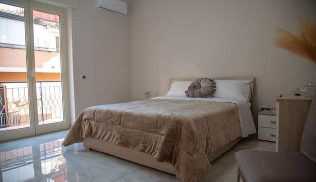 Campania Apartment Vesuvio Comfort - 150m station - 5km Pompeii