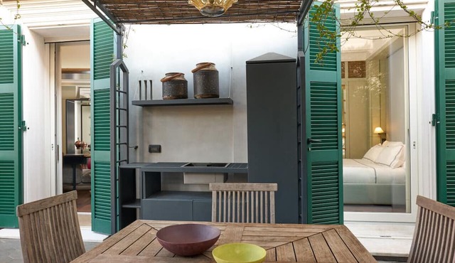 Mastroianni House with Terrace by Hostalia