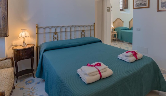 Piano delle Radici – Historic Villa with Garden