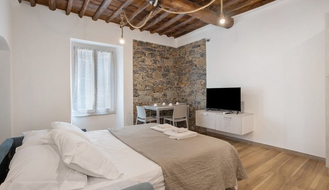 Apartment 'Matt House 2' with Balcony, Wi-Fi and Air Conditioning