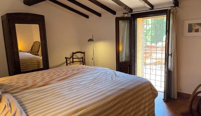 Luxury farmhouse with 4 bedrooms and WiFi, AC in Umbria in Umbria