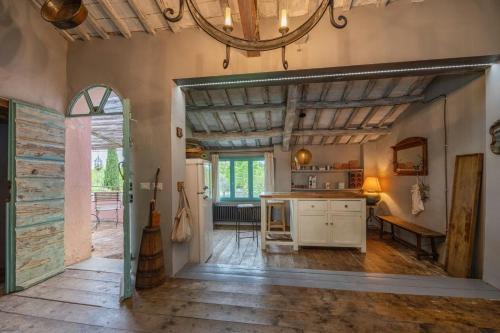 Historic Farmhouse With Loggia In Cortona in Cortona