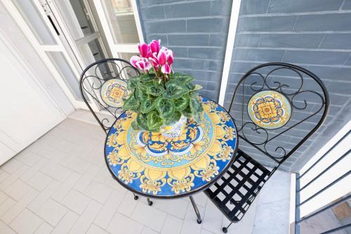 MARINELLI HOUSE - Song Parthenope