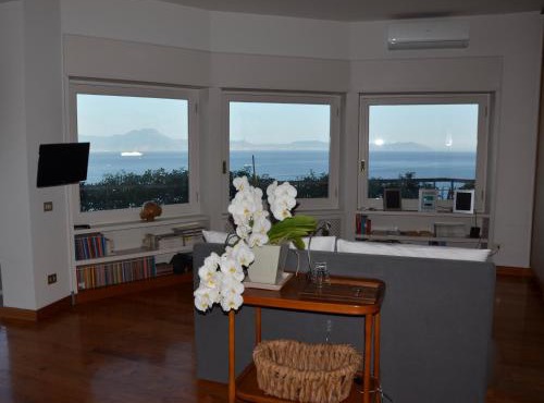 Suite 52