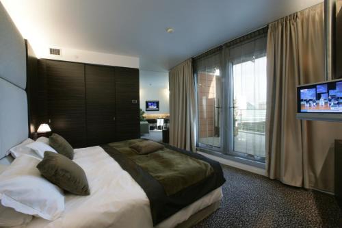 Antony Palace Hotel 