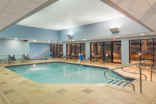 Hampton Inn Suites Columbia At The University Of Missouri 